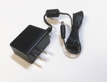 EM272 AC power adapter
